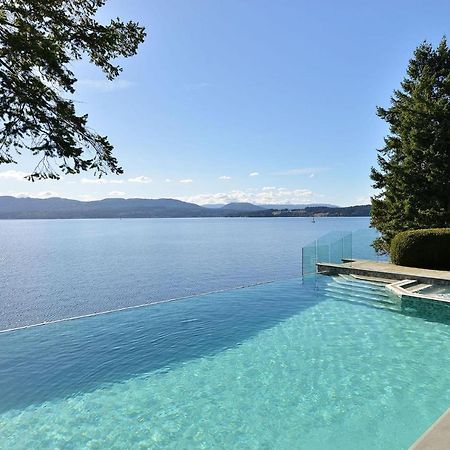 Oceanside Lodge Saanich Inlet North Saanich Exterior photo